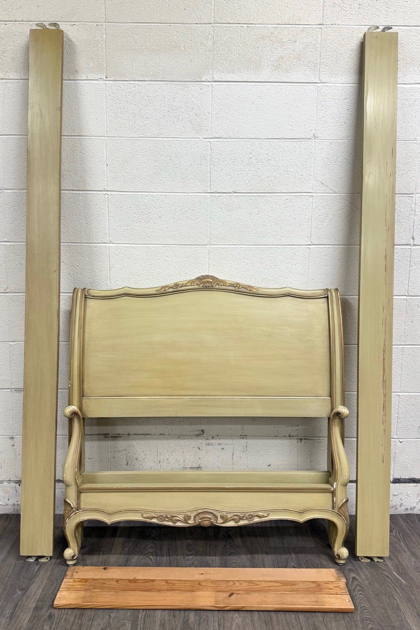 Vintage Twin Size French Provincial Louis XV Style French Bisque Cream Bed