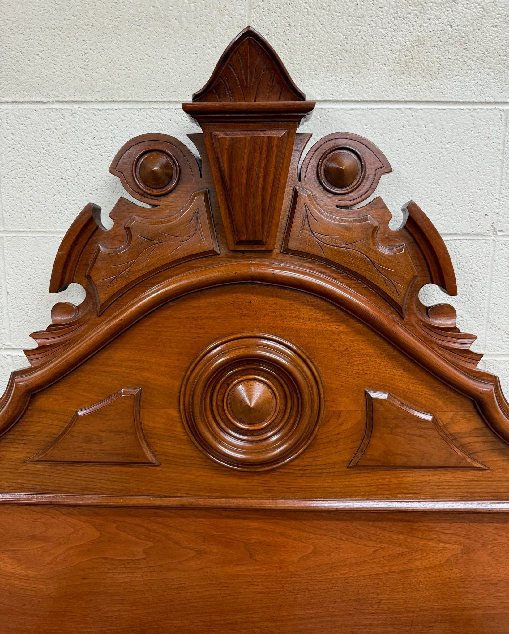 Antique Full Size Victorian Carved Walnut Bed