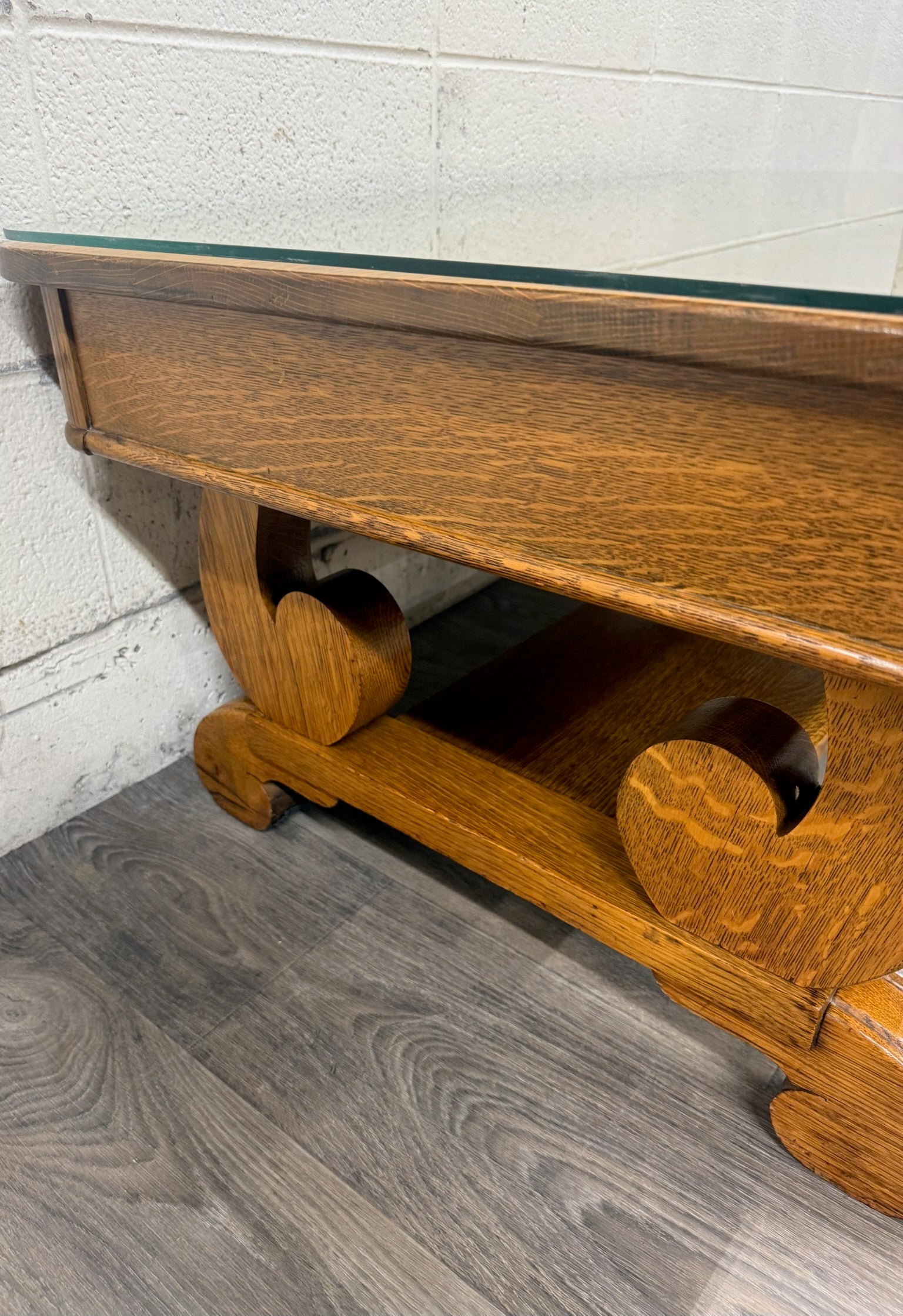 Antique 1920s-1930s Empire Tiger Oak Coffee Table Cocktail Table