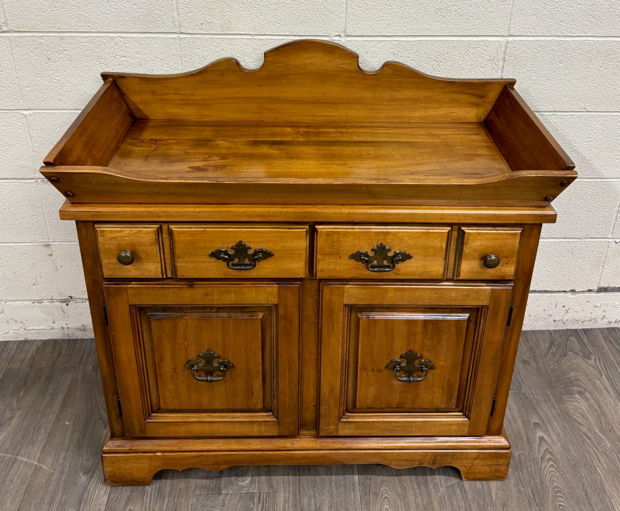 Vintage Garrison Furniture Company Early American Colonial Revival Dry Sink