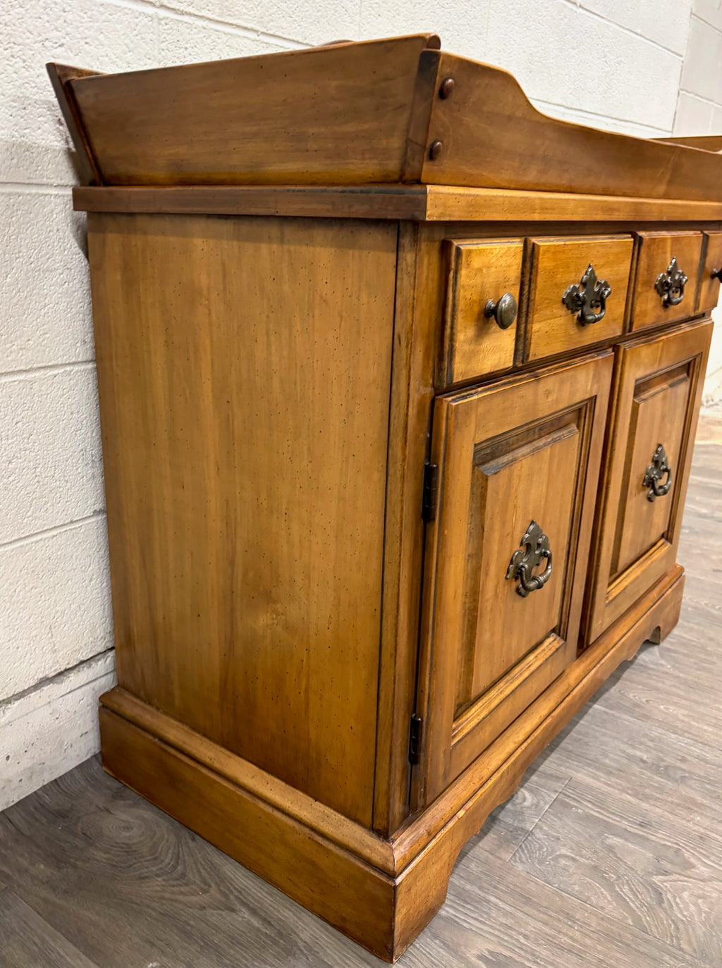 Vintage Garrison Furniture Company Early American Colonial Revival Dry Sink