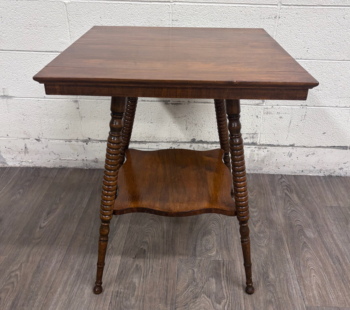 Antique Victorian Solid Mahogany Plank Top Side Table Lamp Table