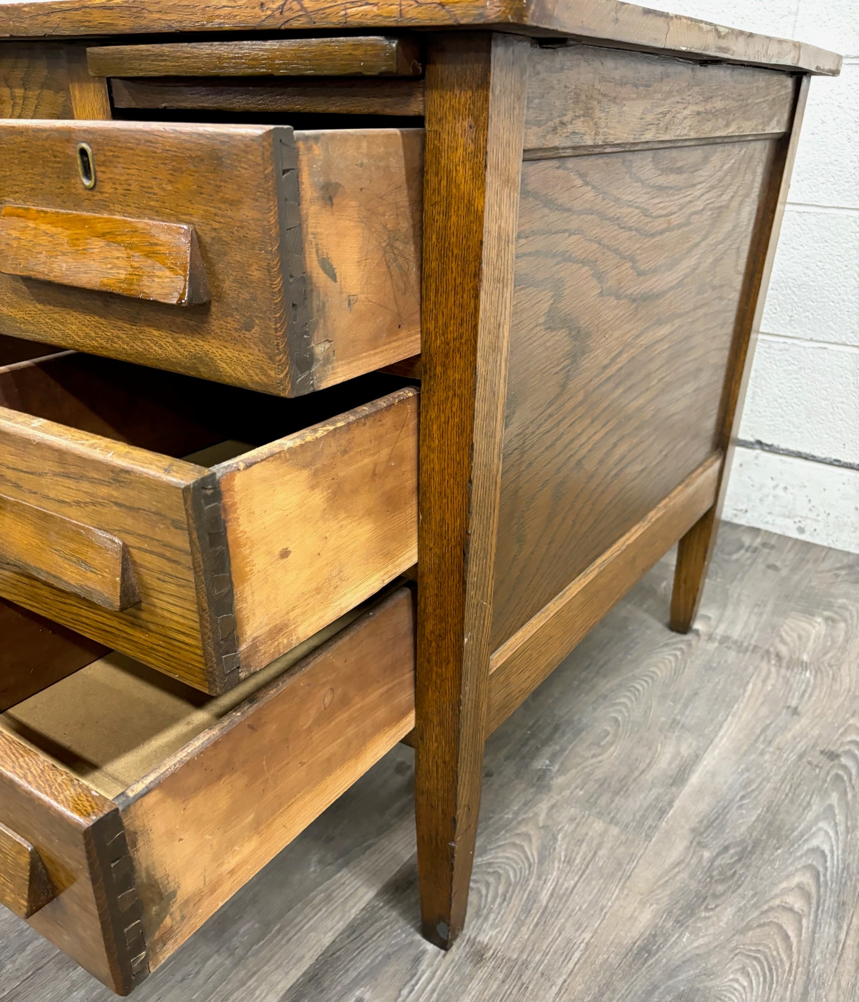 Vintage Arts & Crafts Mission Oak Pedestal Teacher Desk Office Desk Library Desk