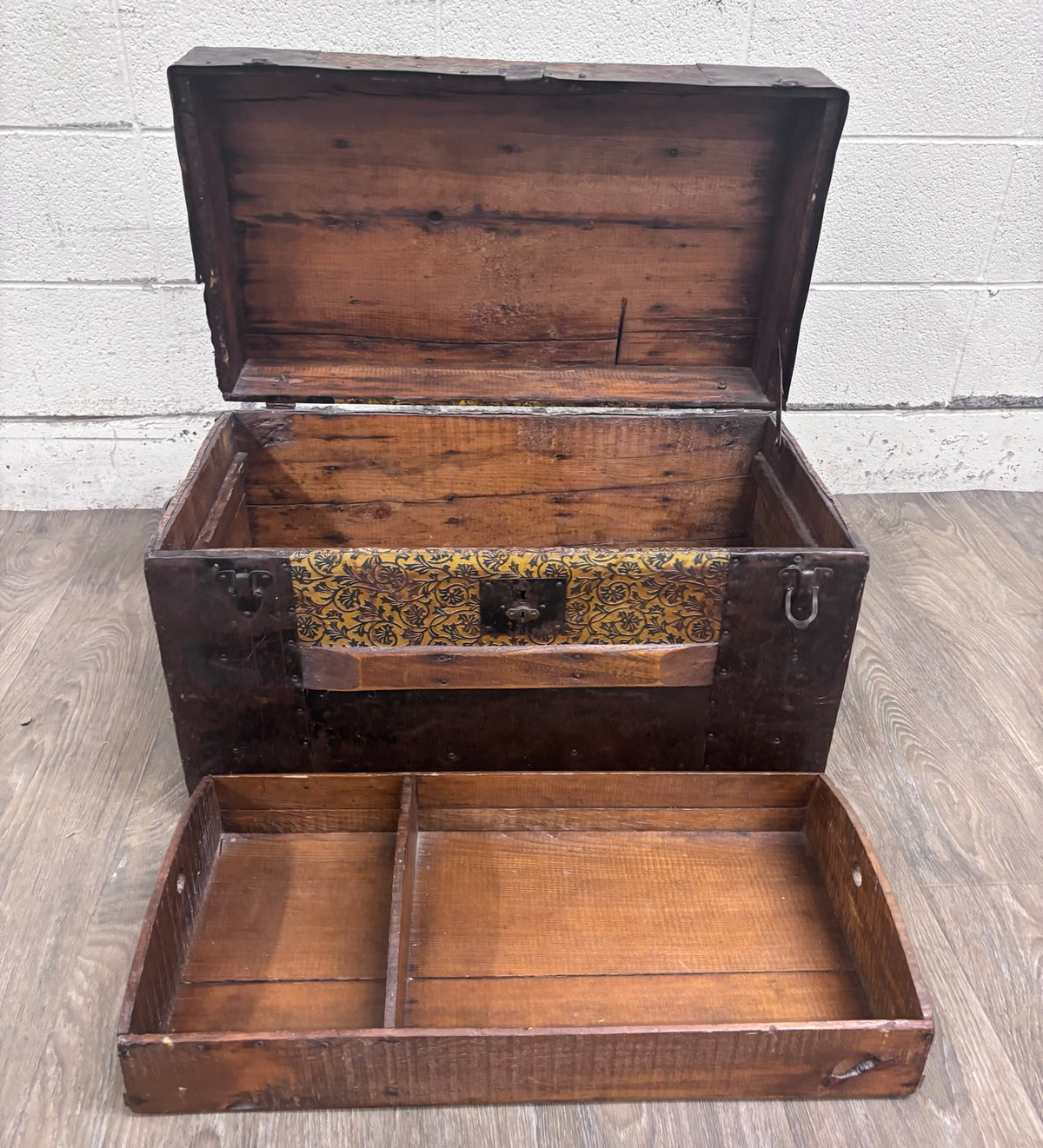 Antique 19th Century Victorian Flat Top Travel Trunk