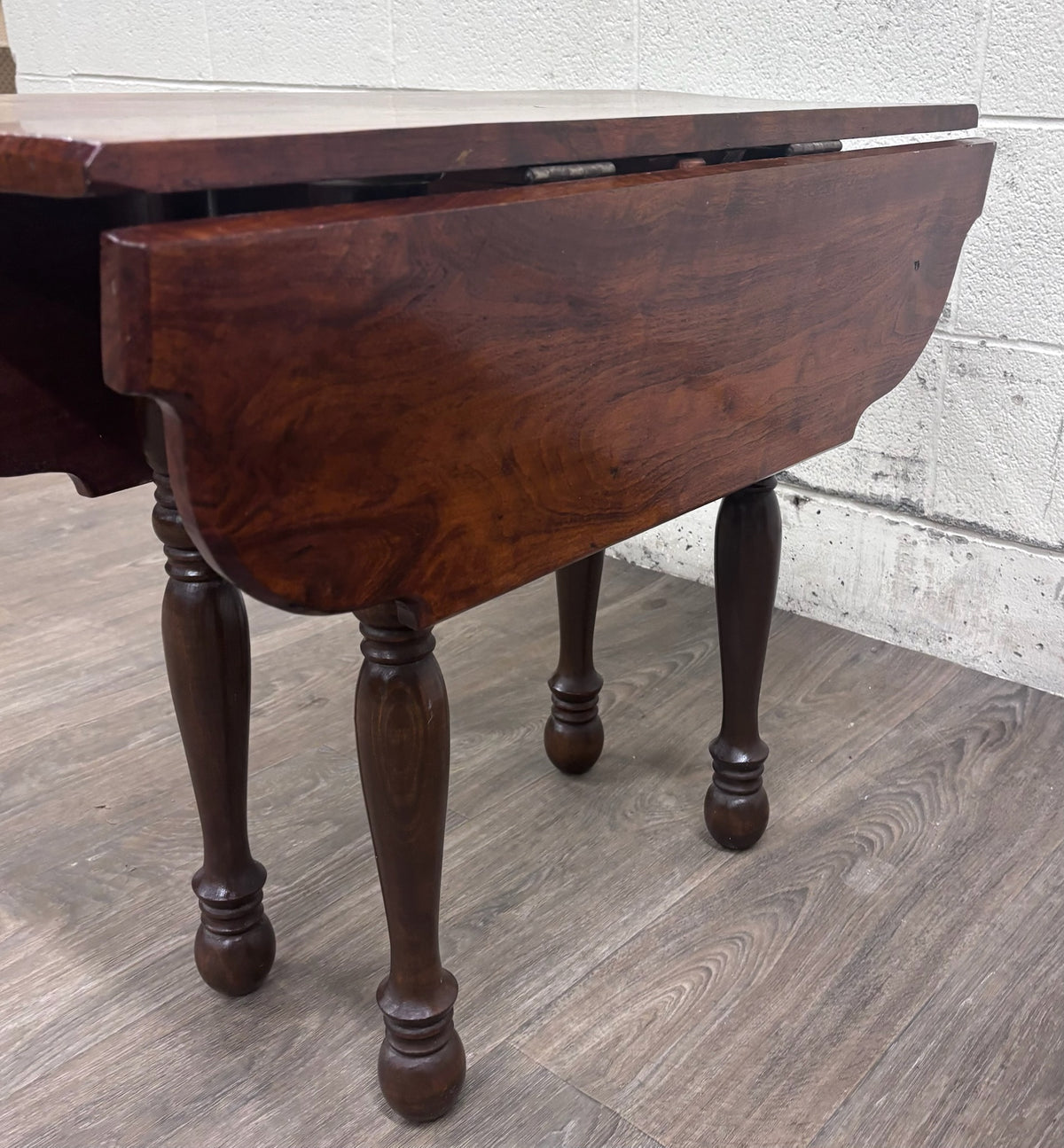 Antique 19th Century Walnut Pembroke Drop Leaf Table