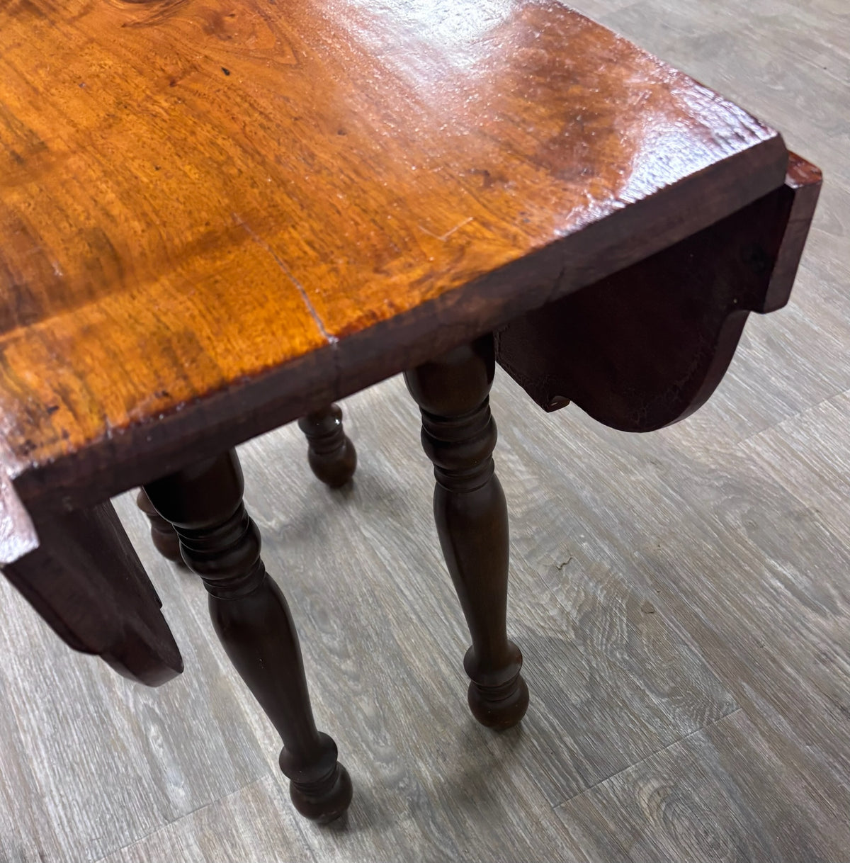 Antique 19th Century Walnut Pembroke Drop Leaf Table