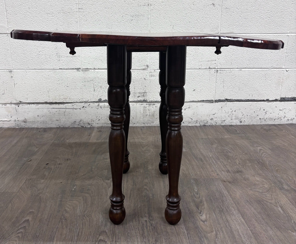 Antique 19th Century Walnut Pembroke Drop Leaf Table