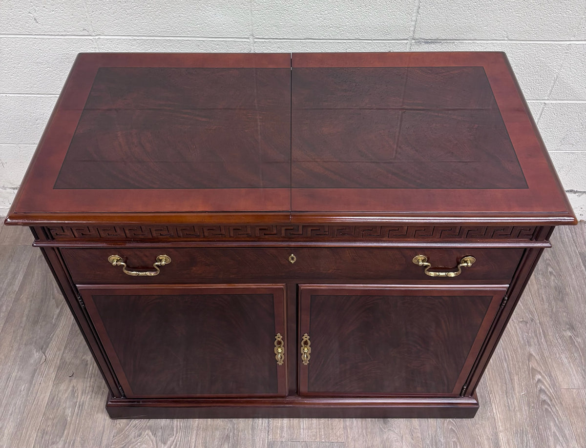 Vintage Drexel Mahogany Expandable Server Cabinet Buffet Dry Bar Liquor Cabinet