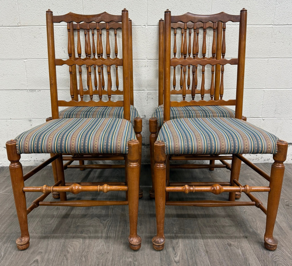 Vintage Colonial Style Spindle Back Upholstered Dining Chairs - Set of 4