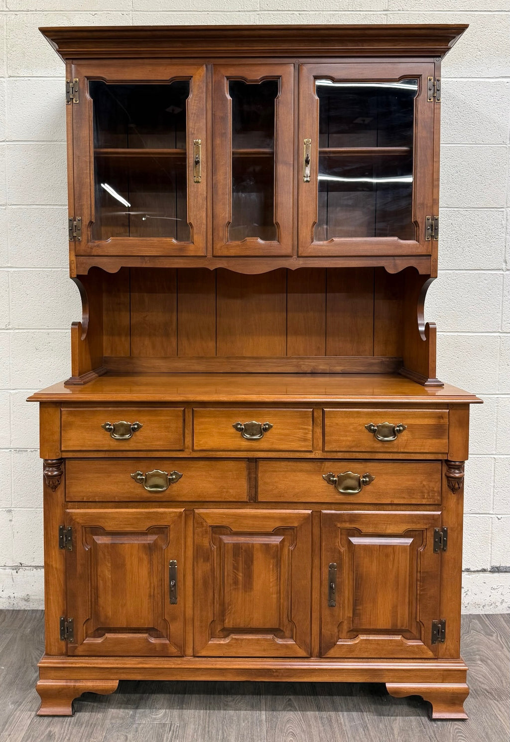 Vintage Tell City Young Republic Colonial Hard Rock Maple China Cabinet & Hutch