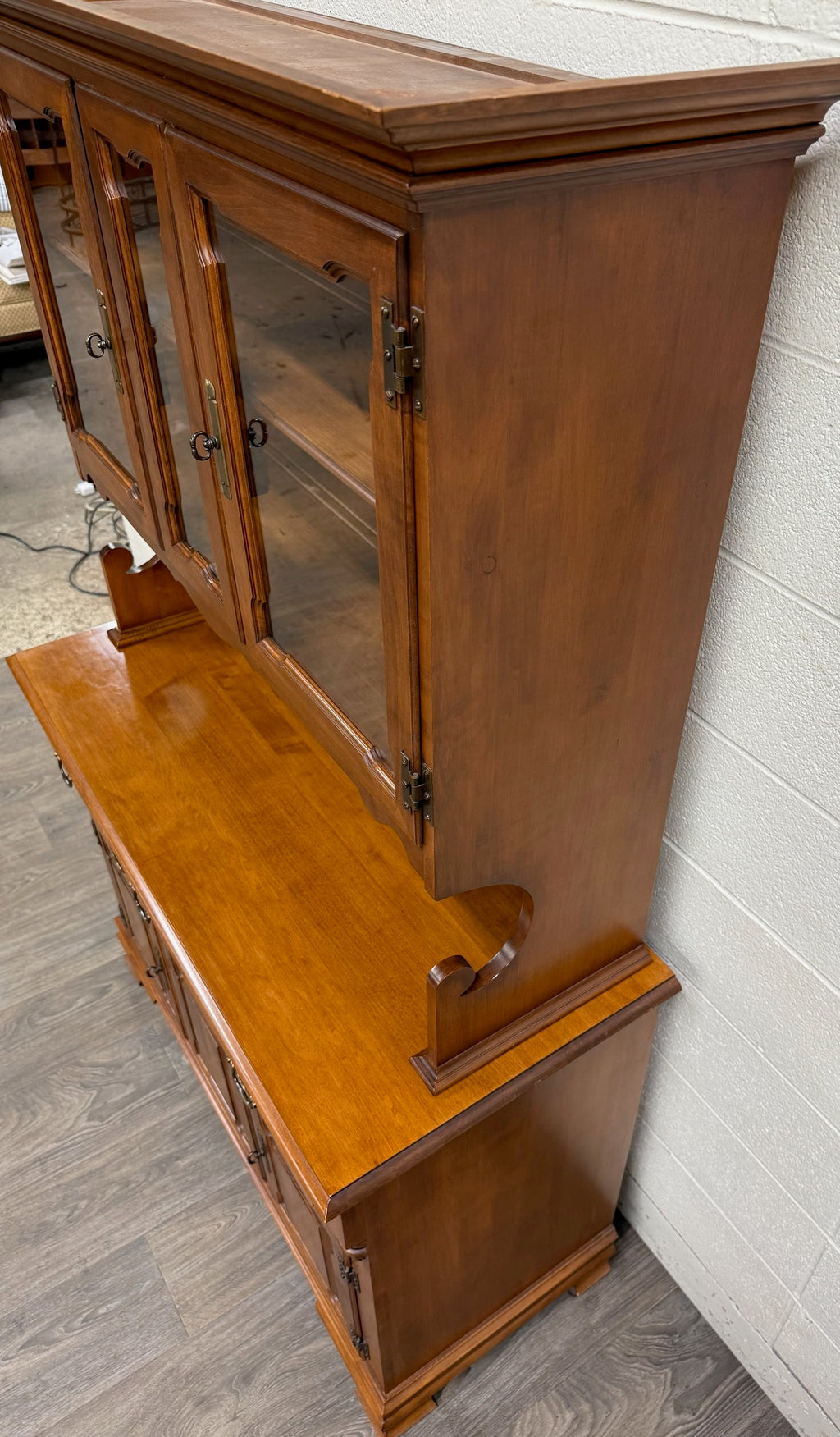Vintage Tell City Young Republic Colonial Hard Rock Maple China Cabinet & Hutch