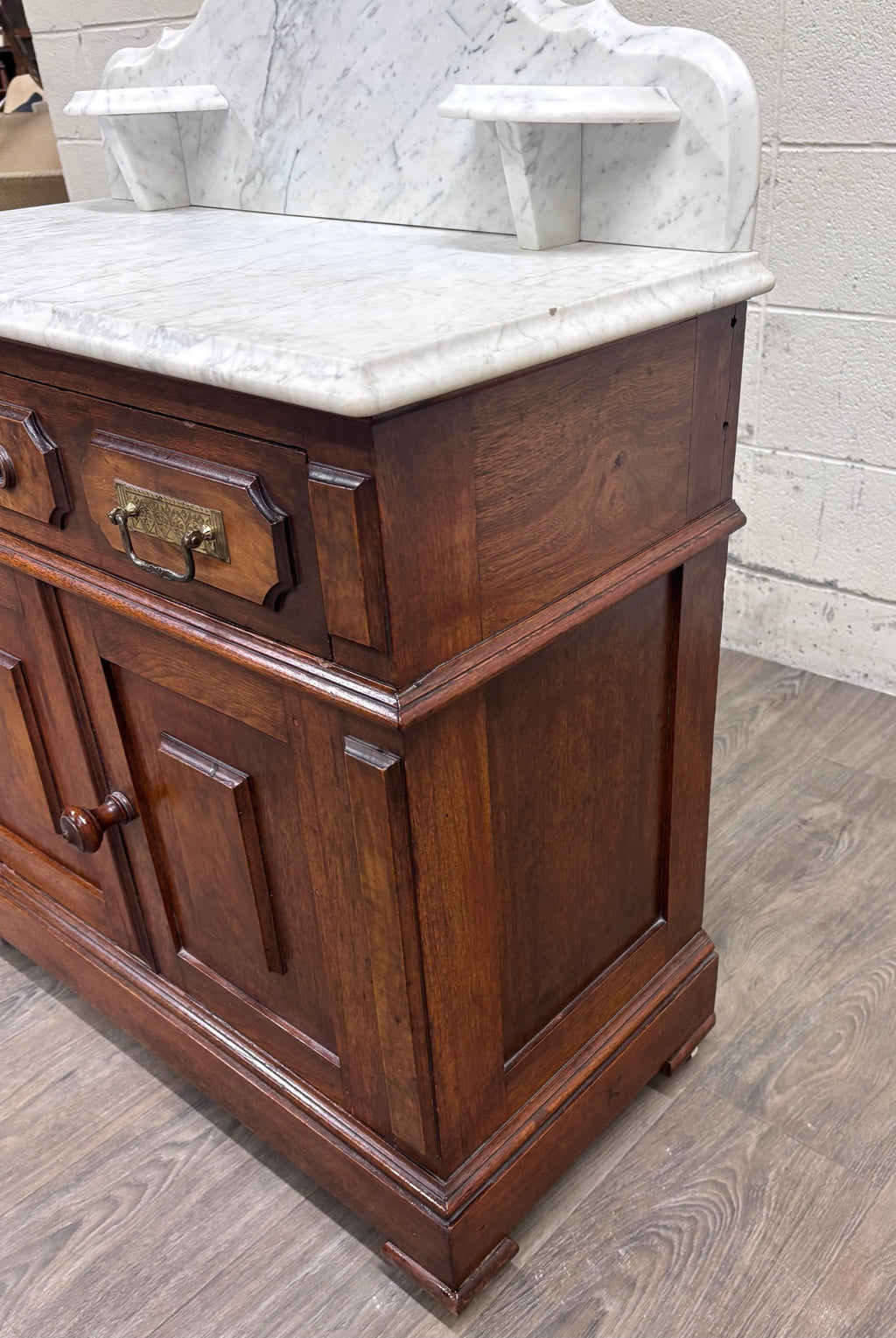 Antique Late 1800s Victorian Walnut Marble Top Washstand