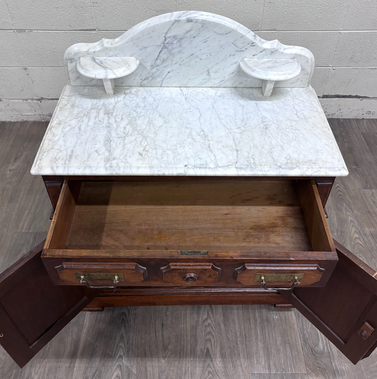 Antique Late 1800s Victorian Walnut Marble Top Washstand