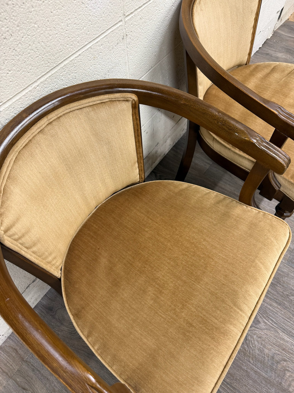 Vintage Shelby Williams Barrel Back Lounge Chairs Tub Chairs Armchairs - Pair