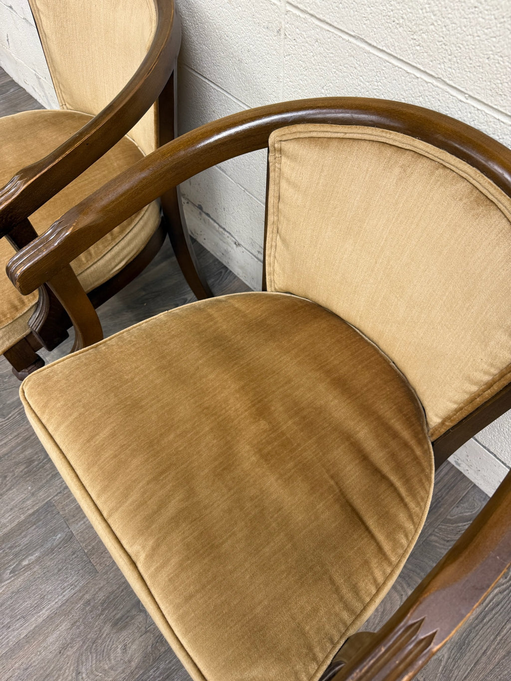 Vintage Shelby Williams Barrel Back Lounge Chairs Tub Chairs Armchairs - Pair