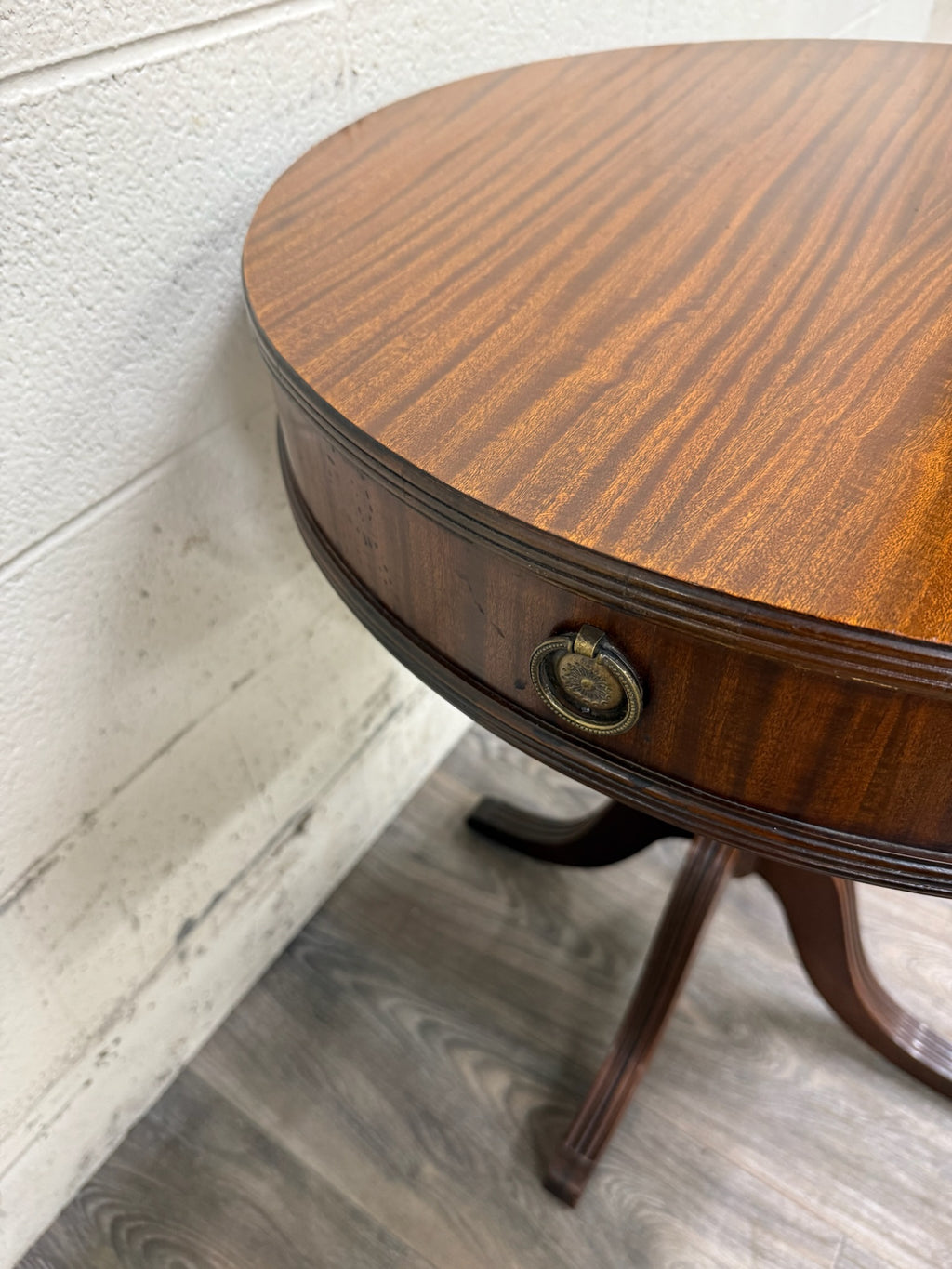 Vintage Imperial Furniture All Mahogany Drum Table End Table Lamp Table