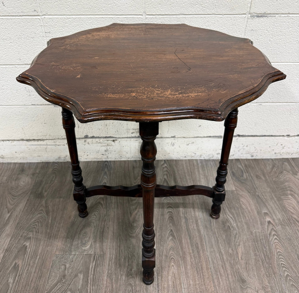 Vintage Jacobean Revival English Tudor Style Oak Side Table Lamp Table