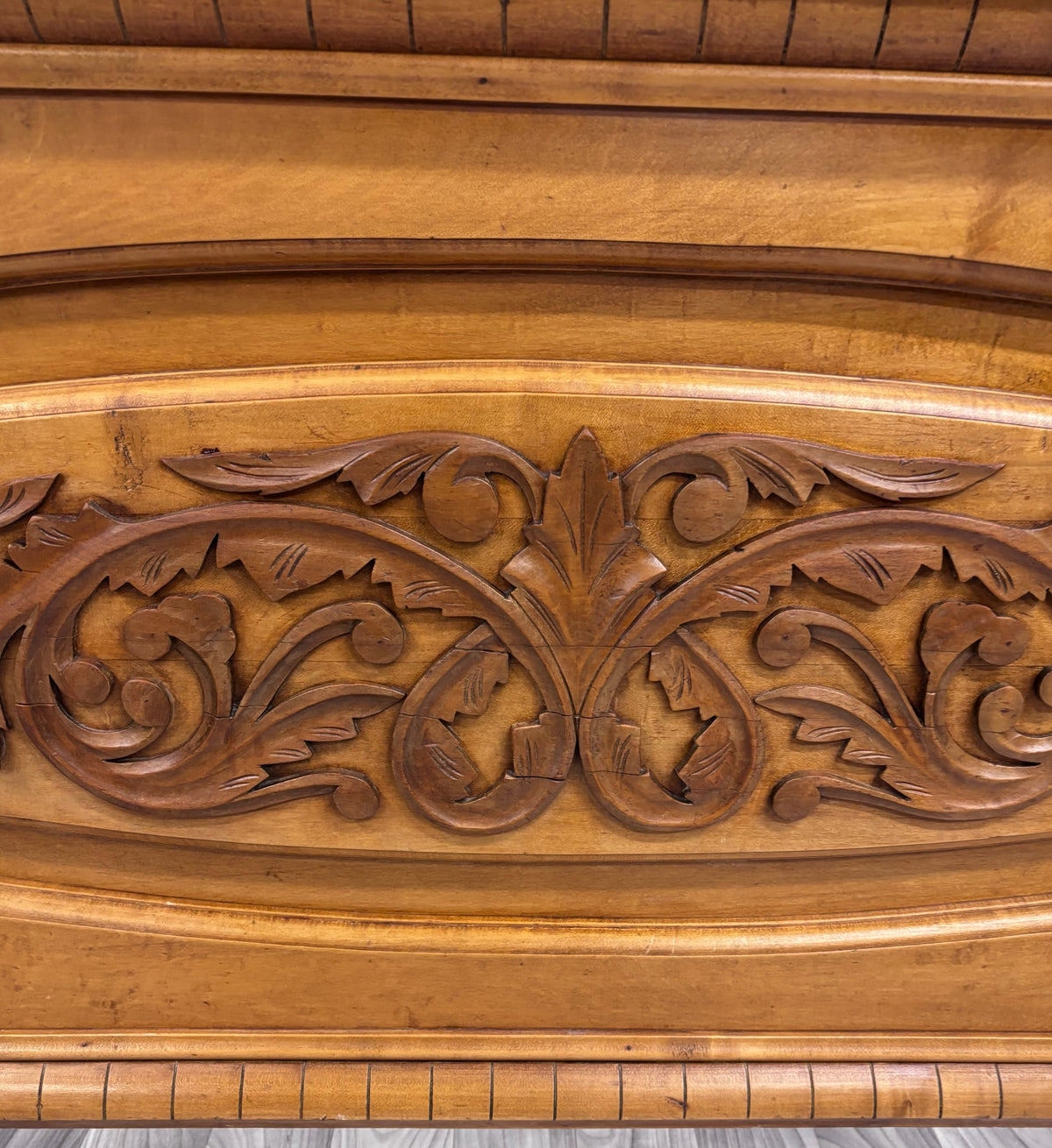 Antique Full Size Victorian Eastlake Carved Floral Acanthus Scrollwork Bed