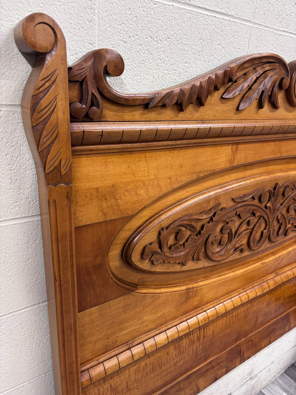 Antique Full Size Victorian Eastlake Carved Floral Acanthus Scrollwork Bed