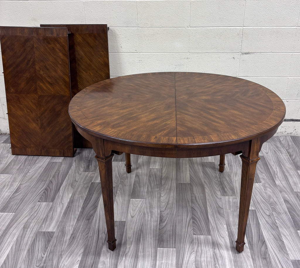Vintage Drexel Passage Mahogany Sunburst Veneer Round Extension Dining Table