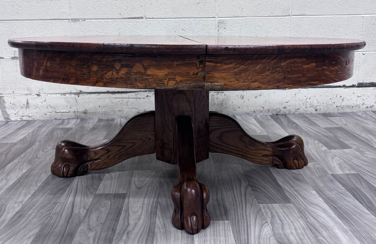 Antique Victorian 44” Round Quarter Sawn Tiger Oak Coffee Table Cocktail Table
