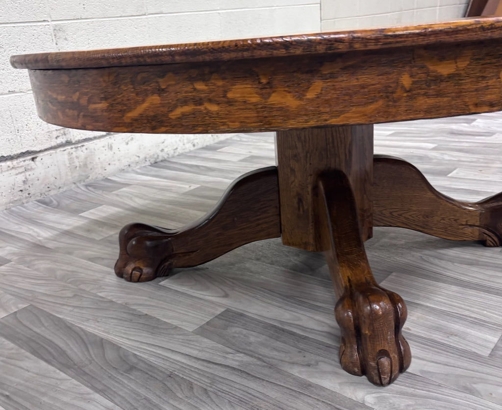 Antique Victorian 44” Round Quarter Sawn Tiger Oak Coffee Table Cocktail Table