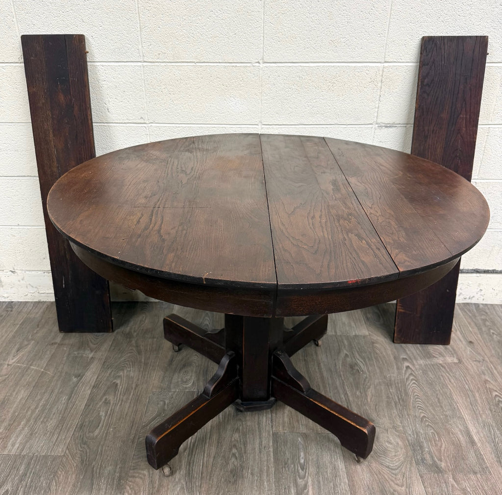 Antique Arts & Crafts Mission Quarter Sawn Oak Pedestal Dining Table