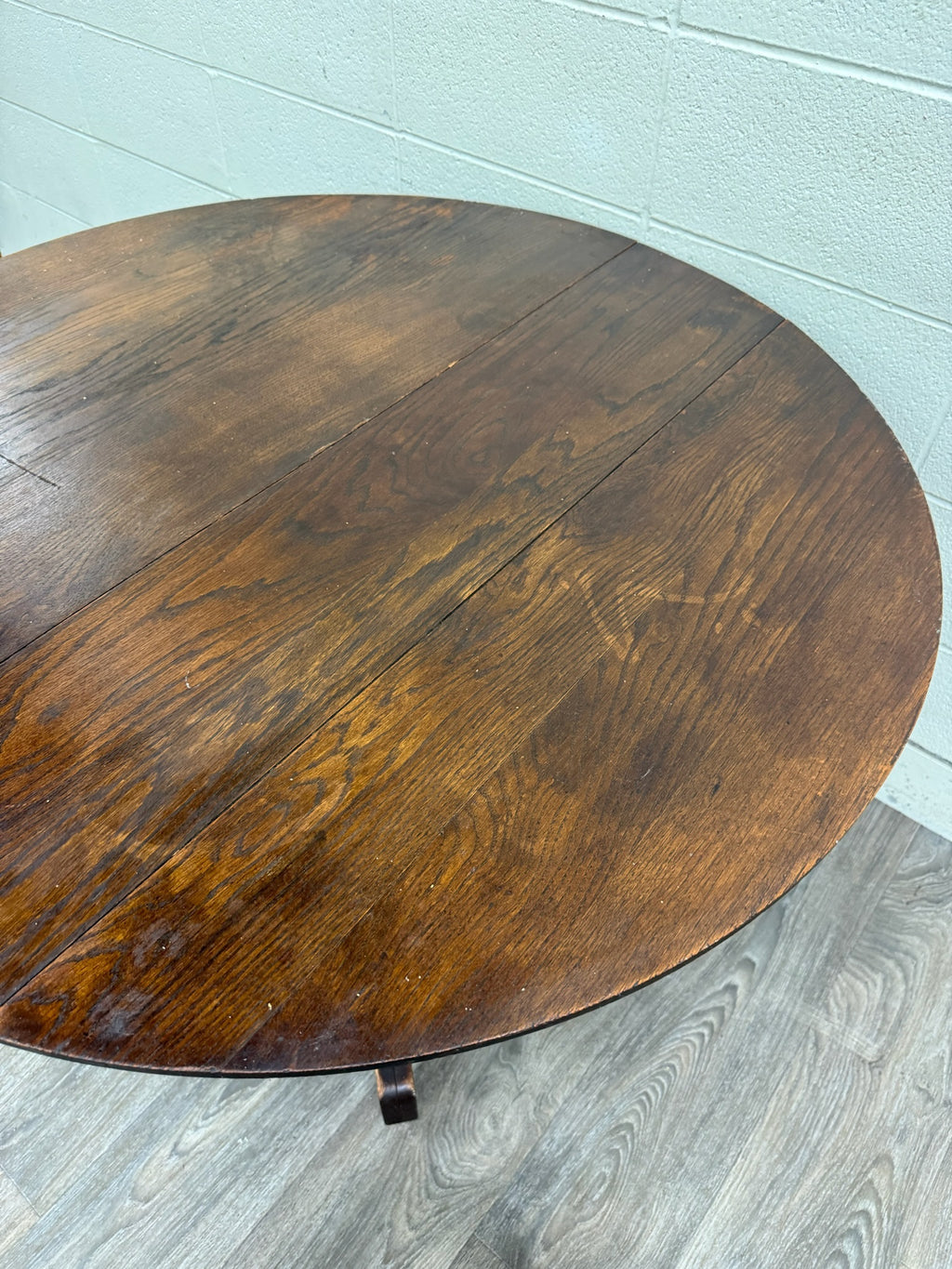 Antique Arts & Crafts Mission Quarter Sawn Oak Pedestal Dining Table