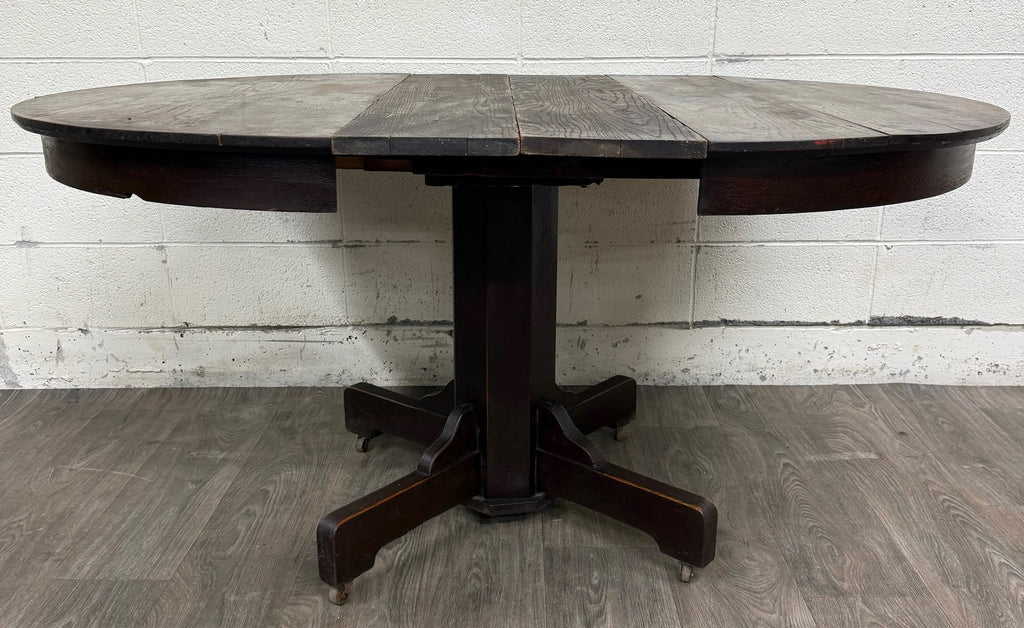 Antique Arts & Crafts Mission Quarter Sawn Oak Pedestal Dining Table