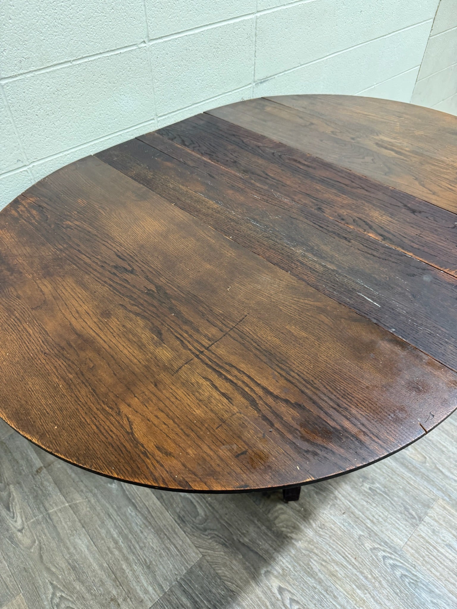 Antique Arts & Crafts Mission Quarter Sawn Oak Pedestal Dining Table