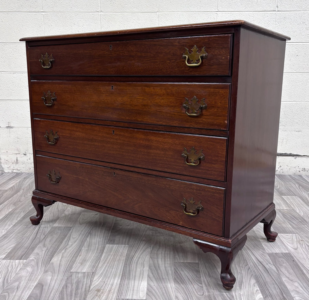 Antique Chippendale Style Mahogany Four Drawer Chest of Drawers Bachelor’s Chest
