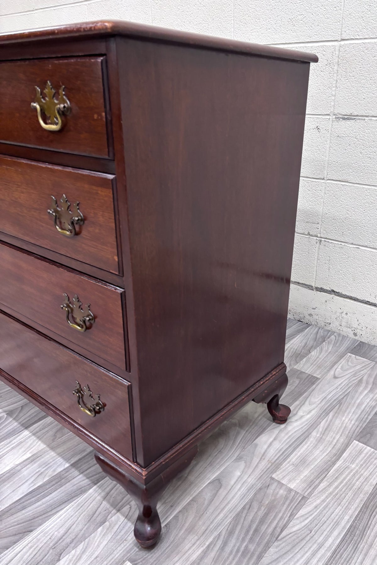 Antique Chippendale Style Mahogany Four Drawer Chest of Drawers Bachelor’s Chest