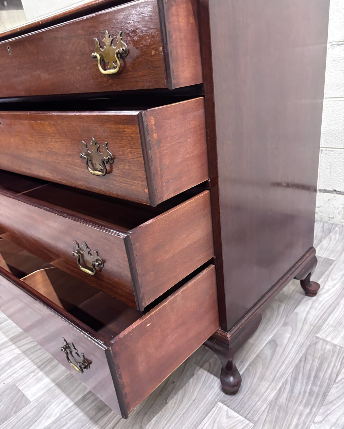 Antique Chippendale Style Mahogany Four Drawer Chest of Drawers Bachelor’s Chest