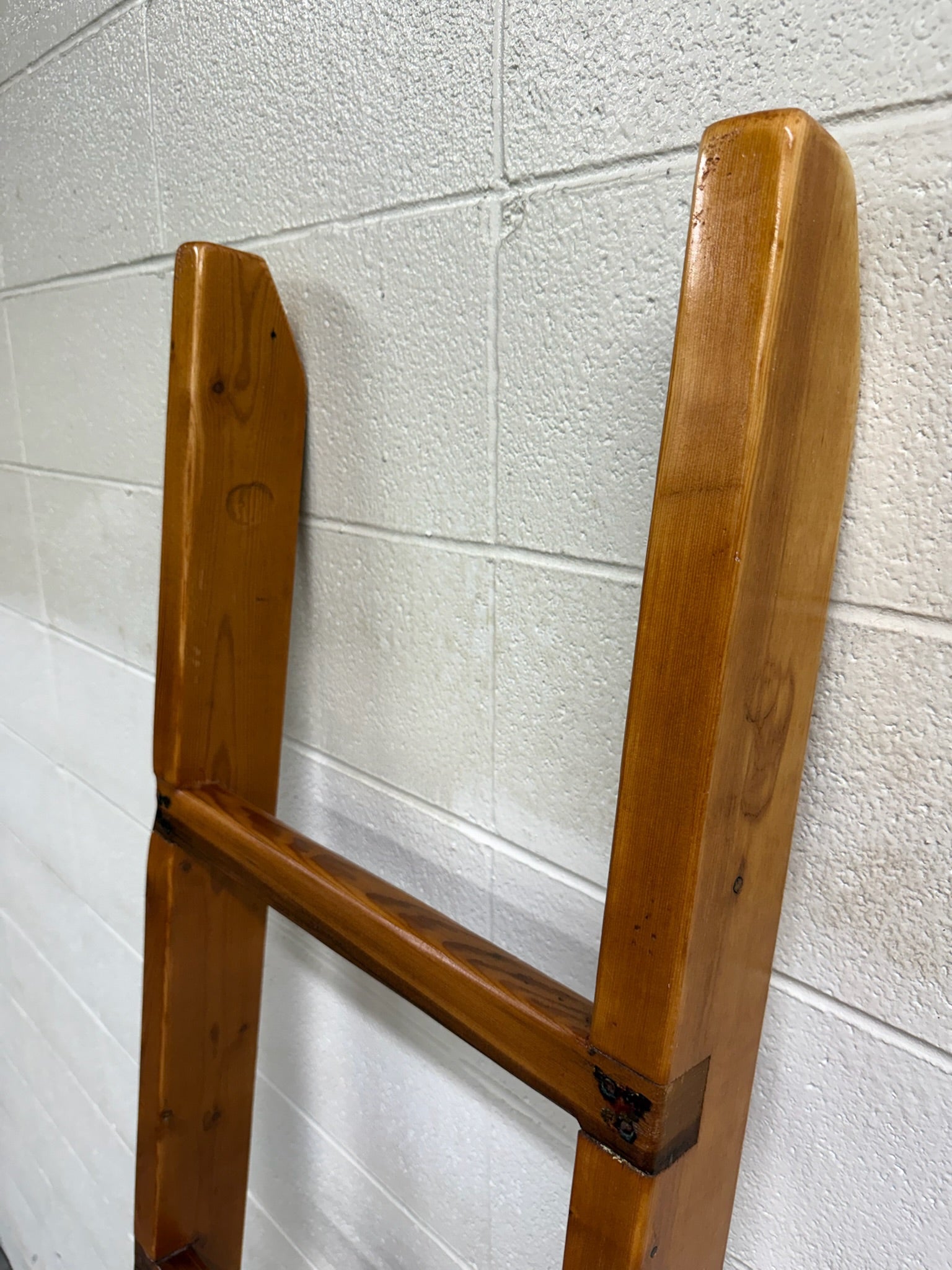 Vintage 86 Inch Solid Pine Blanket Ladder
