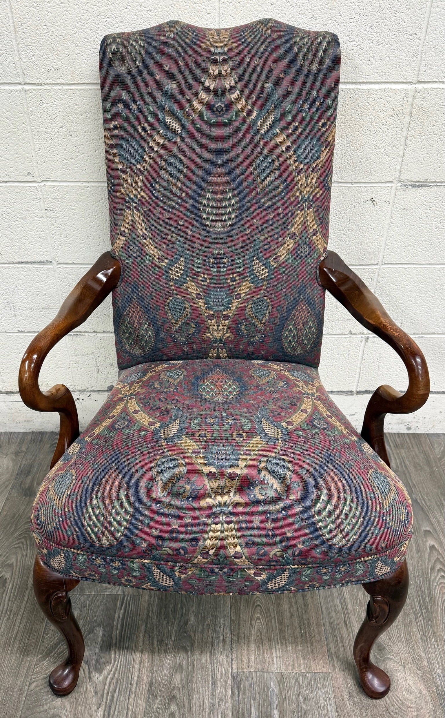 Vintage Queen Anne Style Gooseneck Arm Mahogany Library Chair