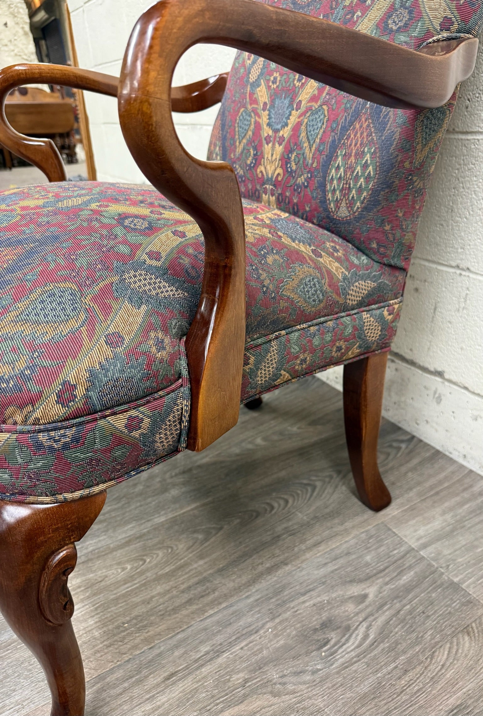 Vintage Queen Anne Style Gooseneck Arm Mahogany Library Chair