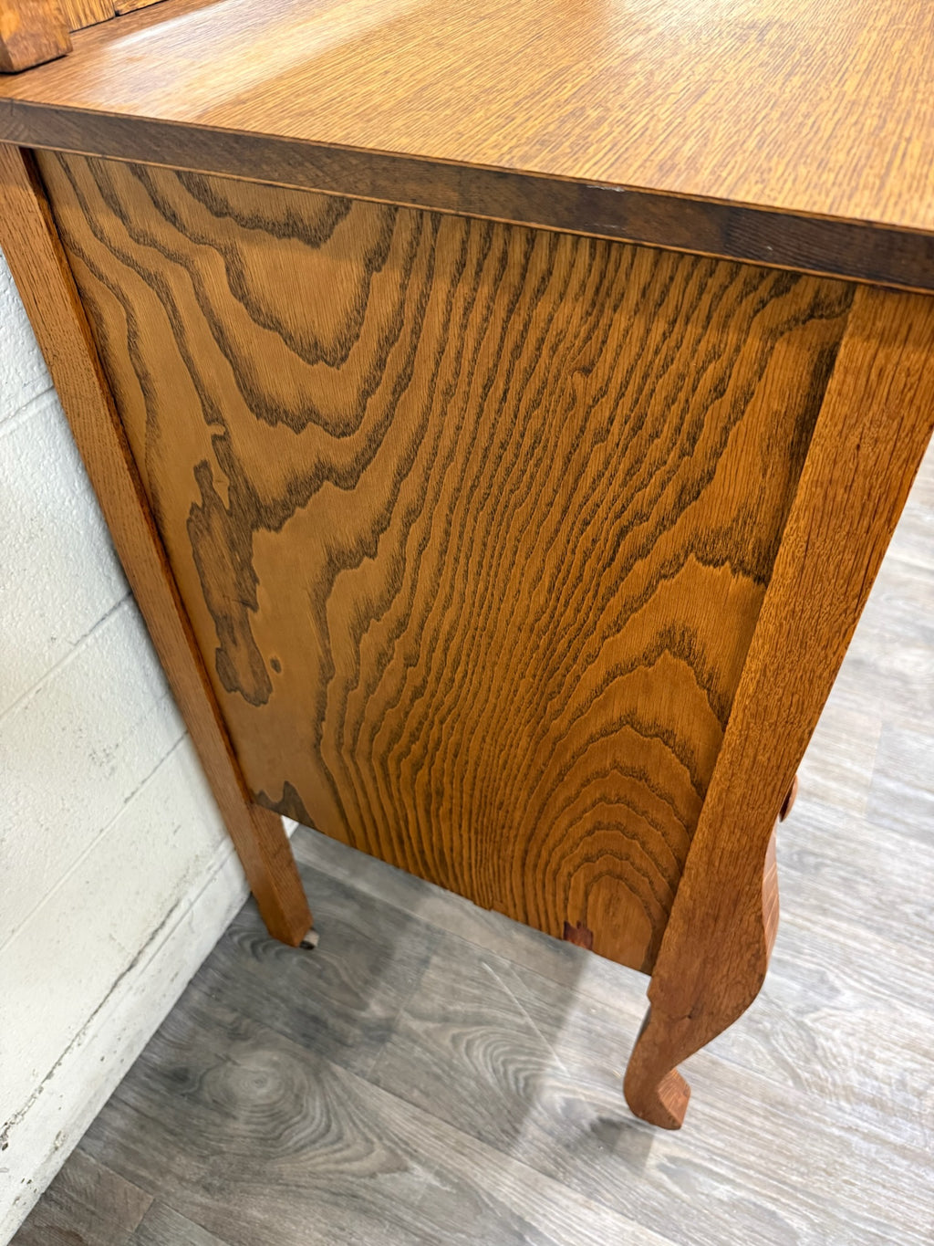Antique Arts & Crafts Quarter Sawn White Oak Buffet with Beveled Mirror
