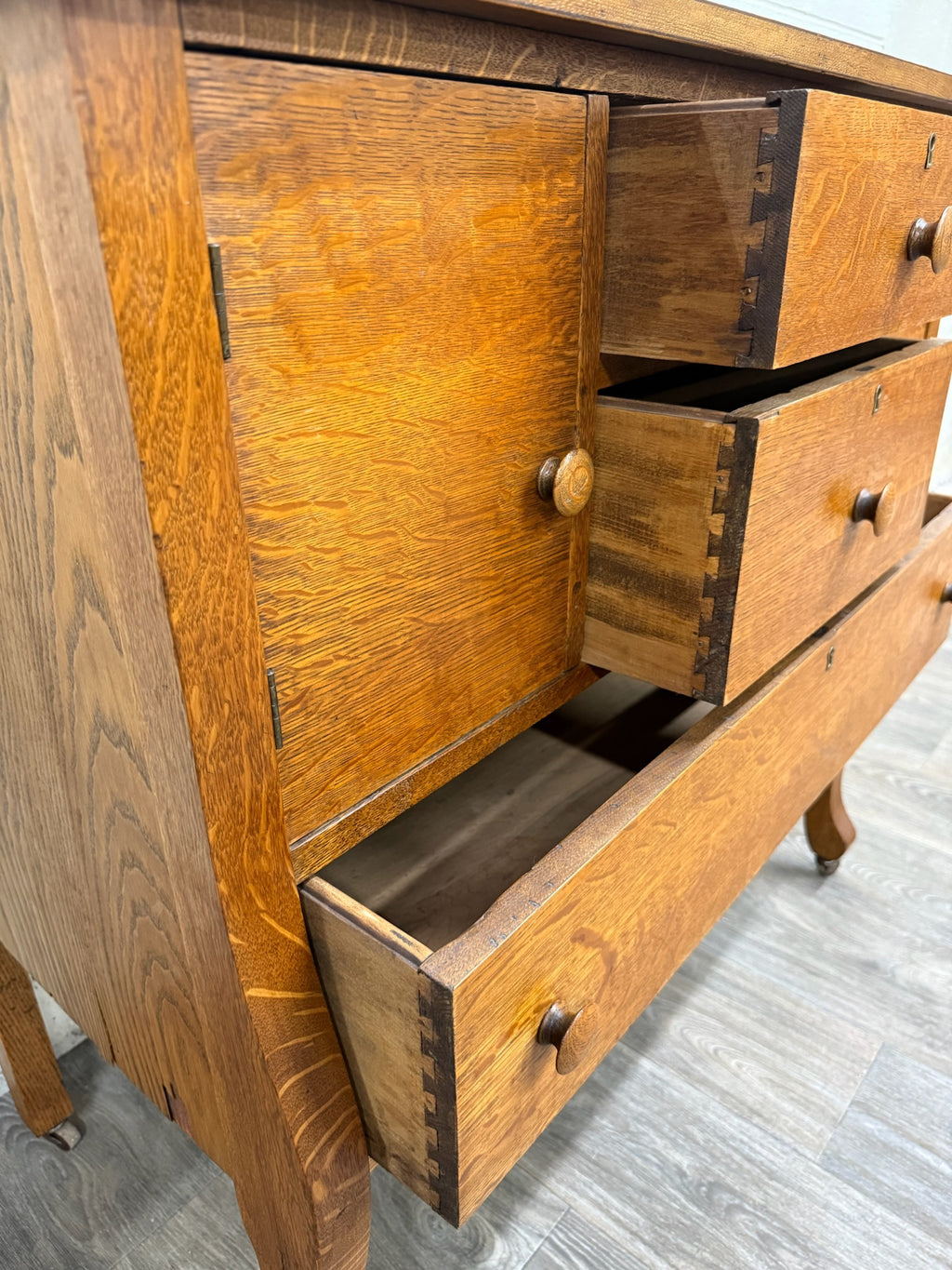 Antique Arts & Crafts Quarter Sawn White Oak Buffet with Beveled Mirror