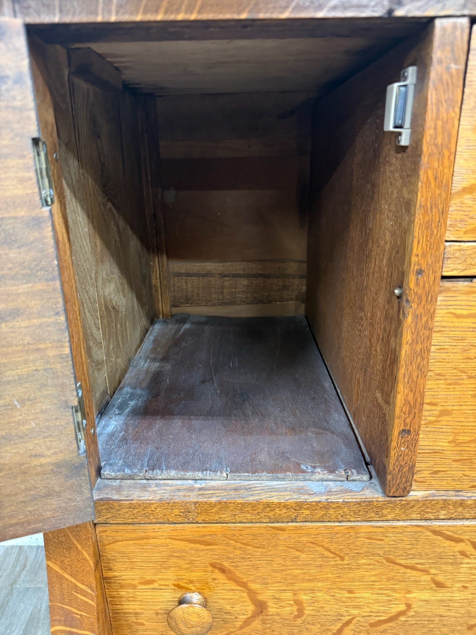 Antique Arts & Crafts Quarter Sawn White Oak Buffet with Beveled Mirror