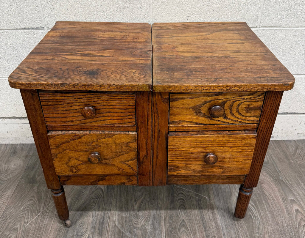 Antique Arts & Crafts Four Drawer Quarter Sawn White Oak Chest