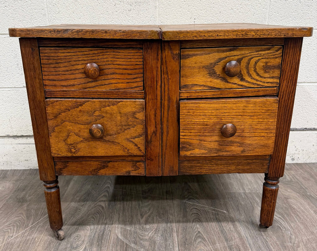Antique Arts & Crafts Four Drawer Quarter Sawn White Oak Chest