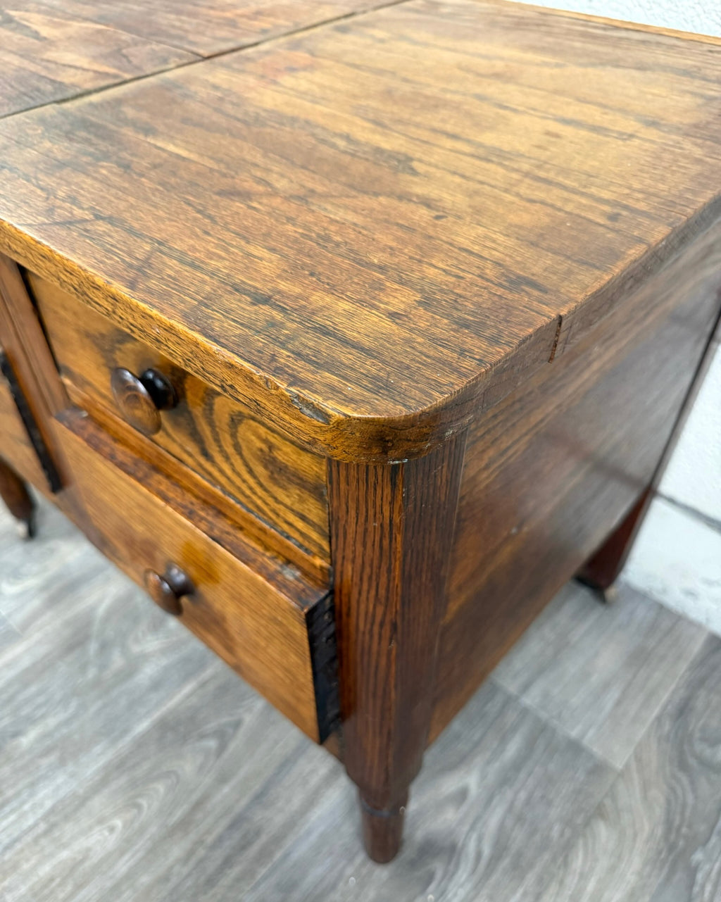 Antique Arts & Crafts Four Drawer Quarter Sawn White Oak Chest