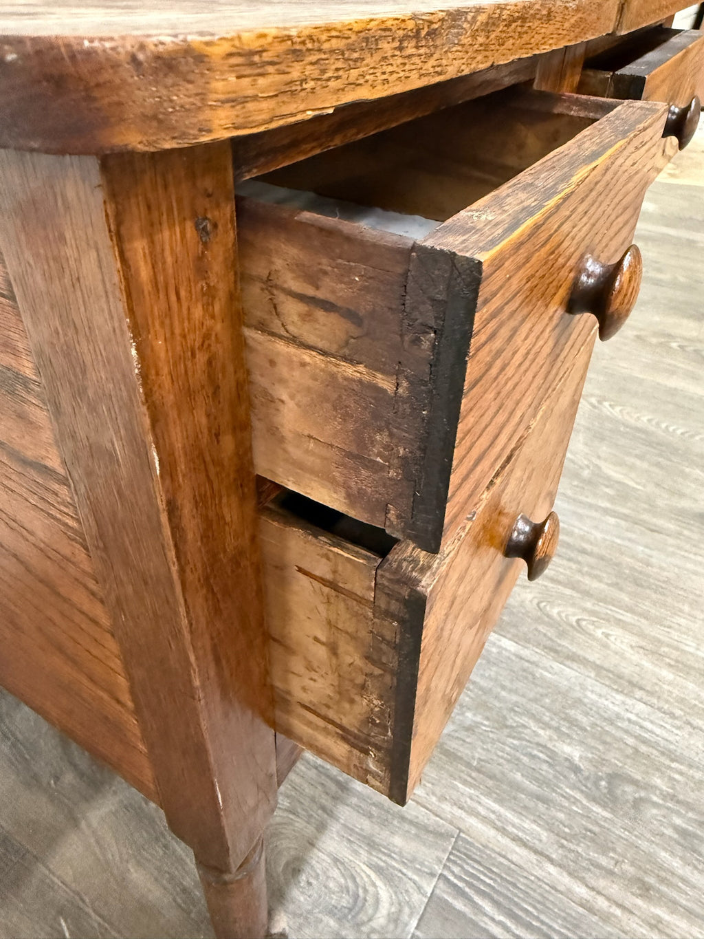Antique Arts & Crafts Four Drawer Quarter Sawn White Oak Chest