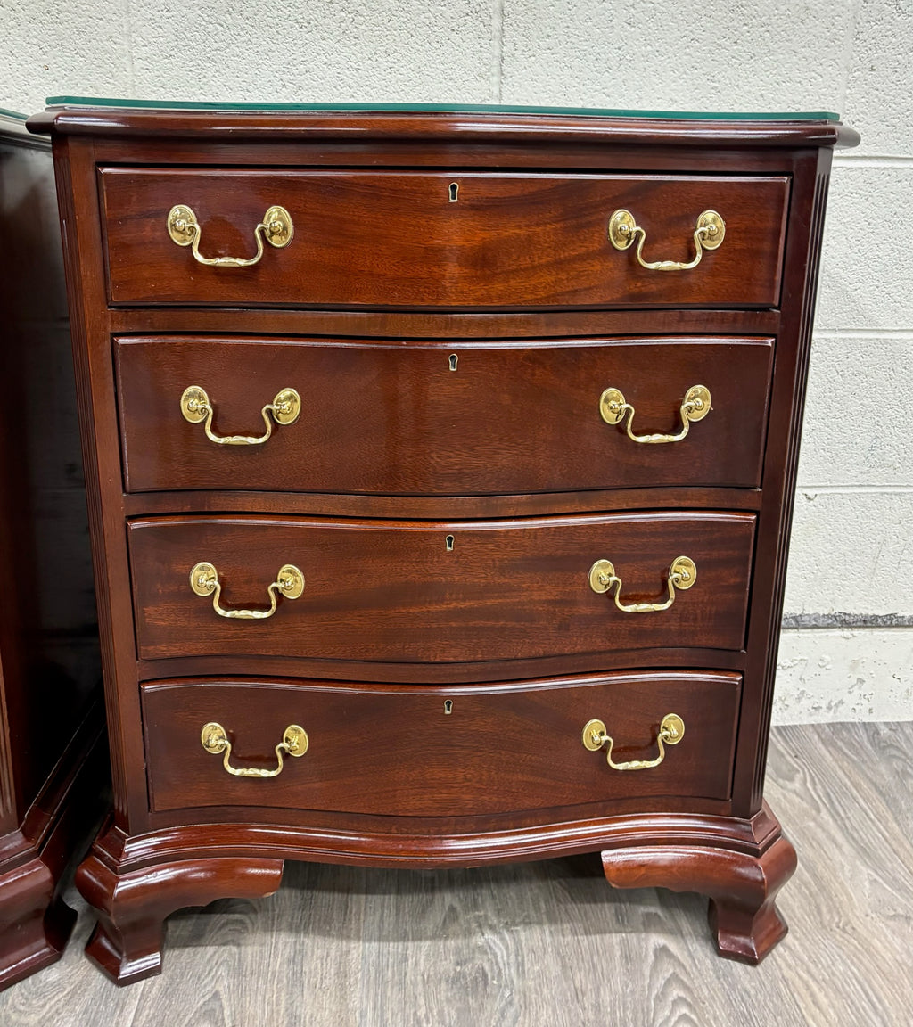 Vintage Councill Furniture Chippendale Solid Mahogany Nightstands Bedside Tables