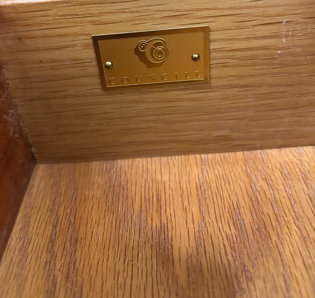 Vintage Councill Furniture Chippendale Solid Mahogany Nightstands Bedside Tables