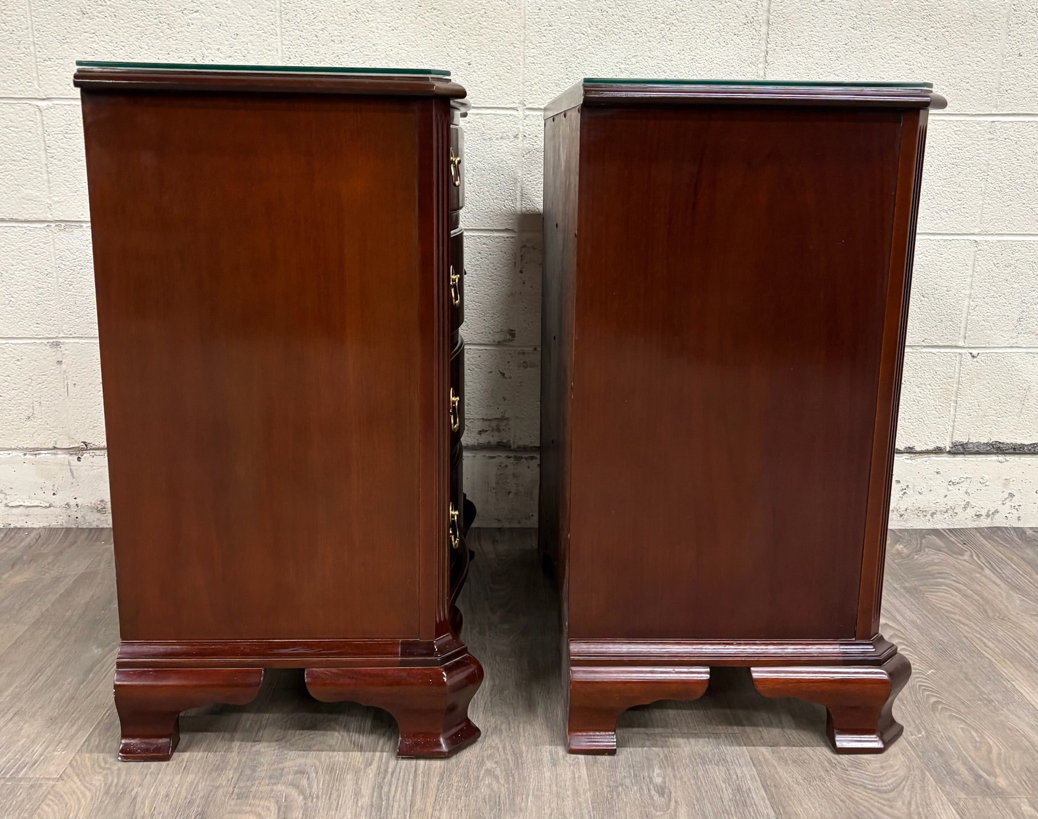 Vintage Councill Furniture Chippendale Solid Mahogany Nightstands Bedside Tables