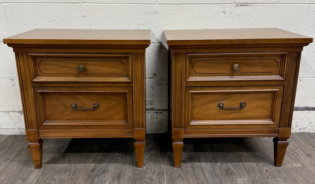Vintage Dixie Furniture Mid Century Traditional Neoclassical Nightstands - Pair