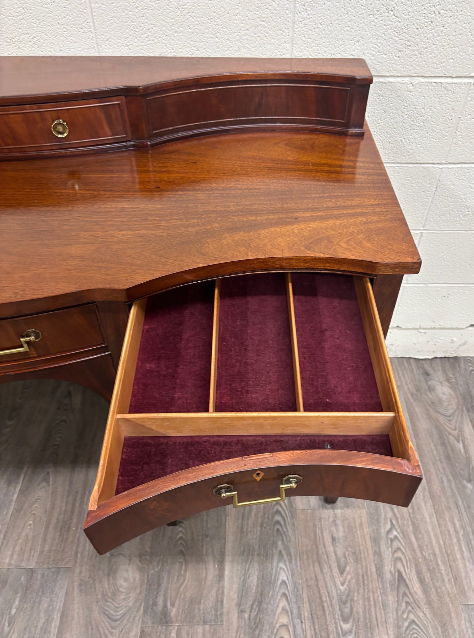 Vintage Federal Georgian George III Hepplewhite Style Mahogany Writing Desk