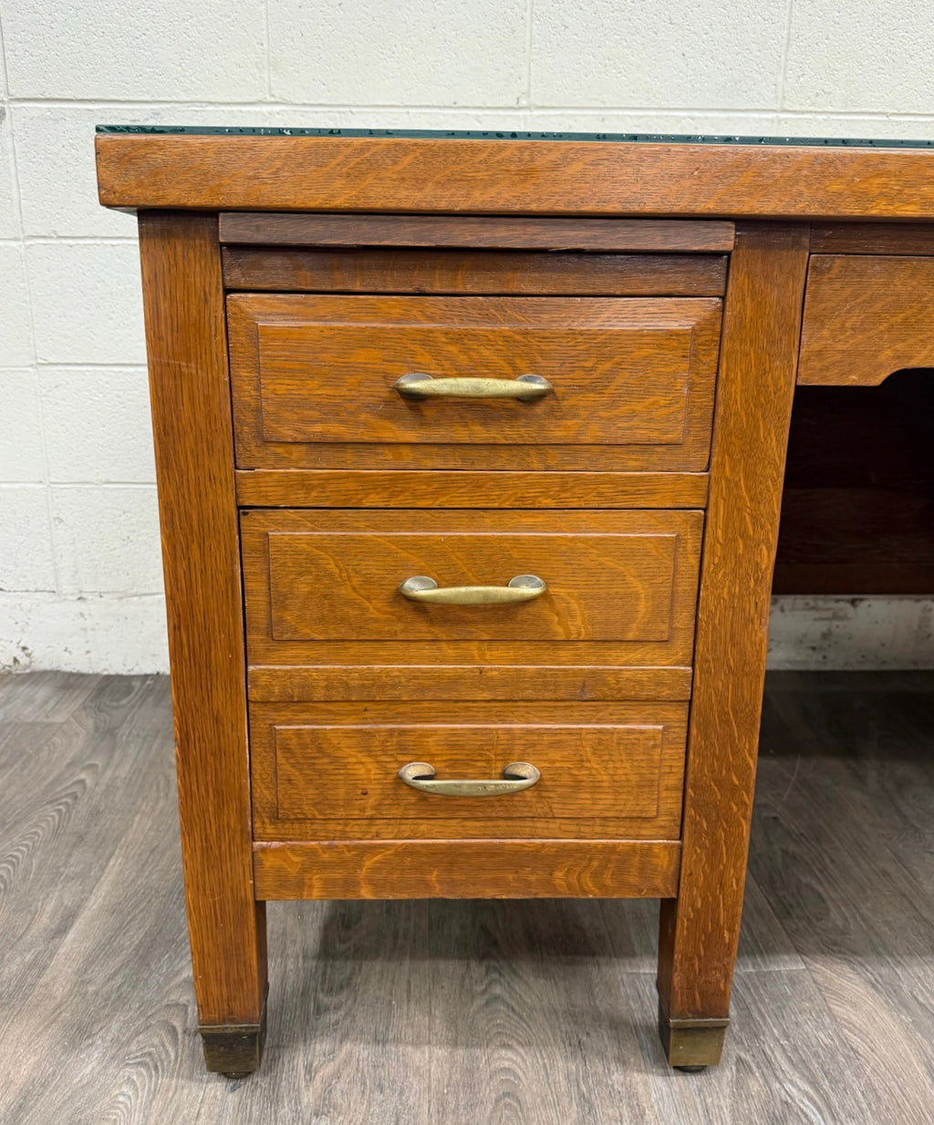 Antique American Arts & Crafts Mission Tiger Oak Executive Desk Partner Desk