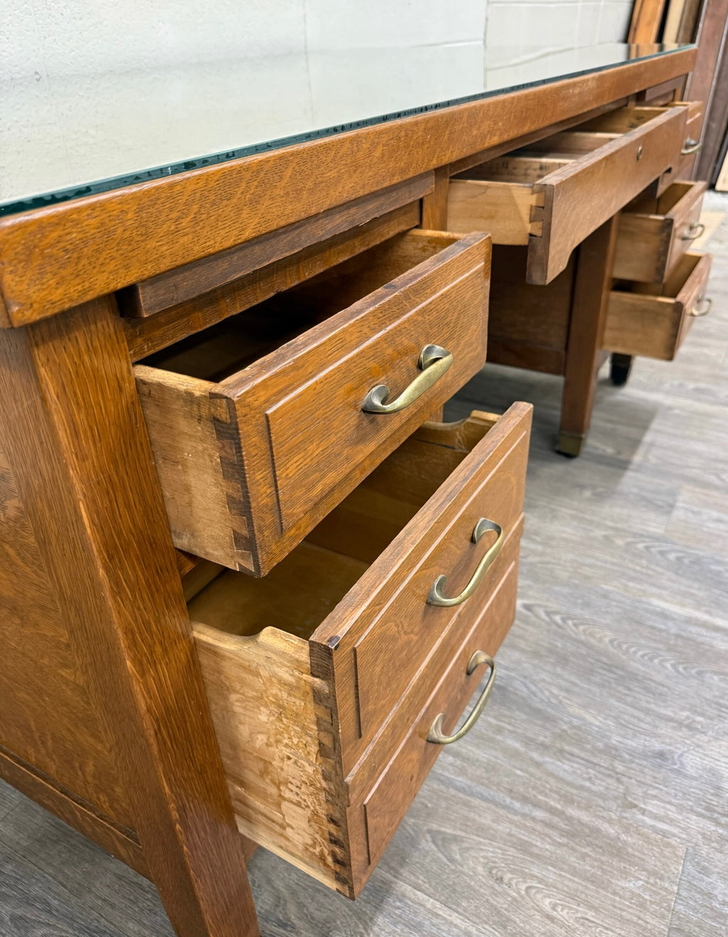 Antique American Arts & Crafts Mission Tiger Oak Executive Desk Partner Desk